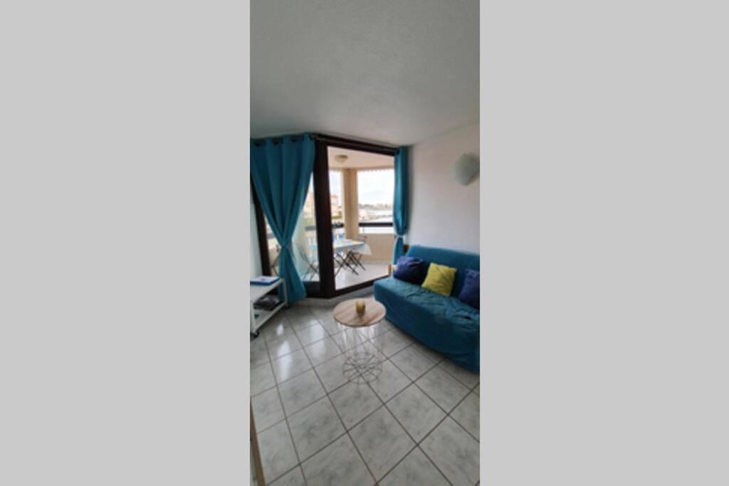 Bel Appartement Vue Sur Le Lac Marin Avec Piscine Apartment